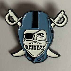 Las Vegas Raiders Masked Hat Pin Pins Football Hats Bag Fitted New Era White